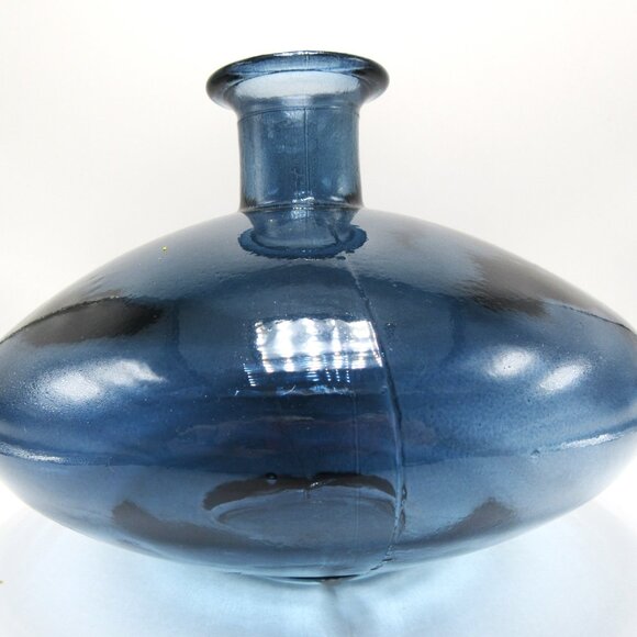 Vintage deep blue glass vase made in Spain 8" x 6" - Picture 3 of 9